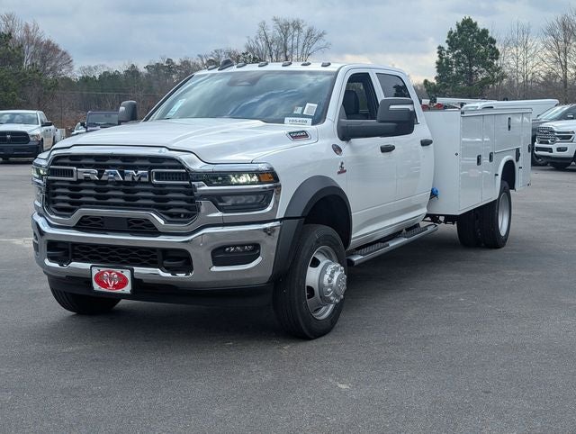 2026 RAM Ram 5500 Chassis Cab RAM 5500 TRADESMAN CHASSIS CREW CAB 4X4 84' CA
