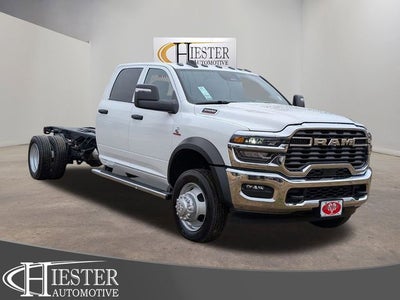 2026 RAM Ram 5500 Chassis Cab RAM 5500 TRADESMAN CHASSIS CREW CAB 4X4 84' CA