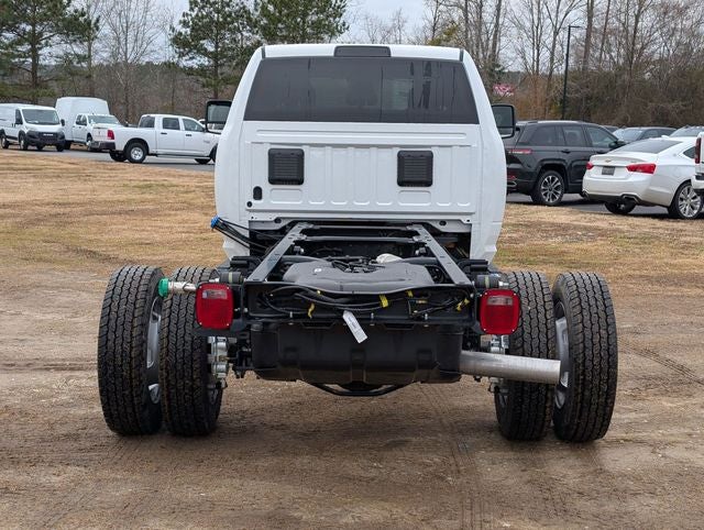 2026 RAM Ram 5500 Chassis Cab RAM 5500 TRADESMAN CHASSIS CREW CAB 4X4 84' CA