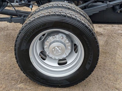 2026 RAM Ram 5500 Chassis Cab RAM 5500 TRADESMAN CHASSIS CREW CAB 4X4 84' CA