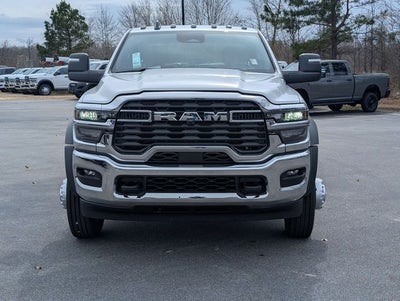 2026 RAM Ram 5500 Chassis Cab RAM 5500 TRADESMAN CHASSIS CREW CAB 4X4 84' CA