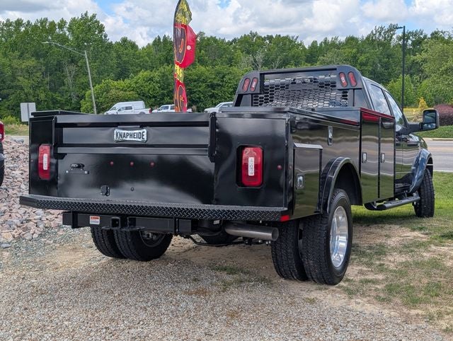 2026 RAM Ram 5500 Chassis Cab RAM 5500 BIG HORN CHASSIS CREW CAB 4X4 84' CA