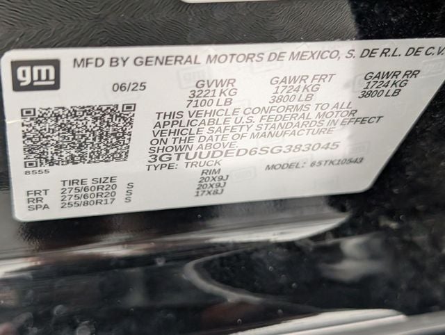 2025 GMC Sierra 1500 SLT
