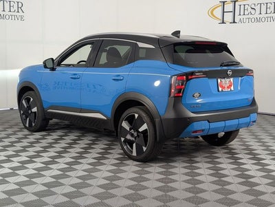 2025 Nissan Kicks SR