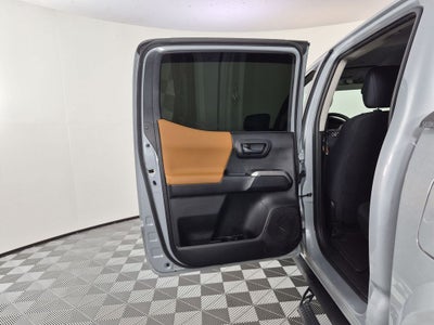 2020 Toyota Tacoma SR5 V6