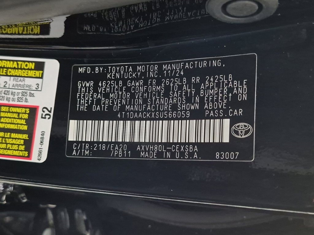 2025 Toyota Camry SE
