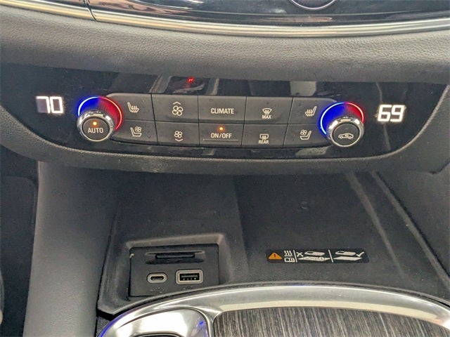 2023 Buick Enclave Avenir