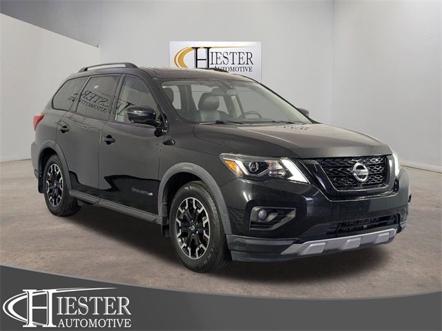 2019 Nissan Pathfinder SL