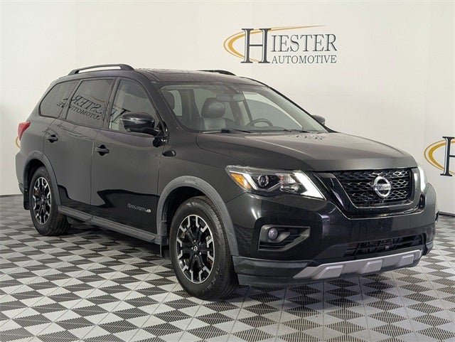 2019 Nissan Pathfinder SL