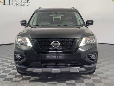 2019 Nissan Pathfinder SL
