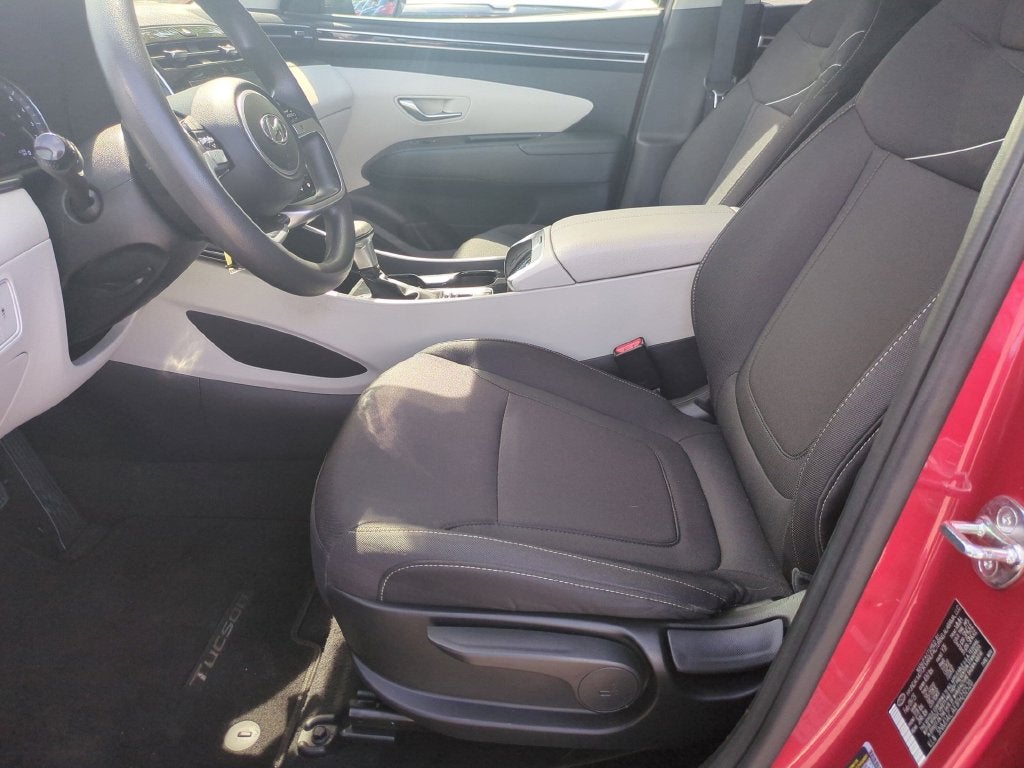 2023 Hyundai Tucson SE