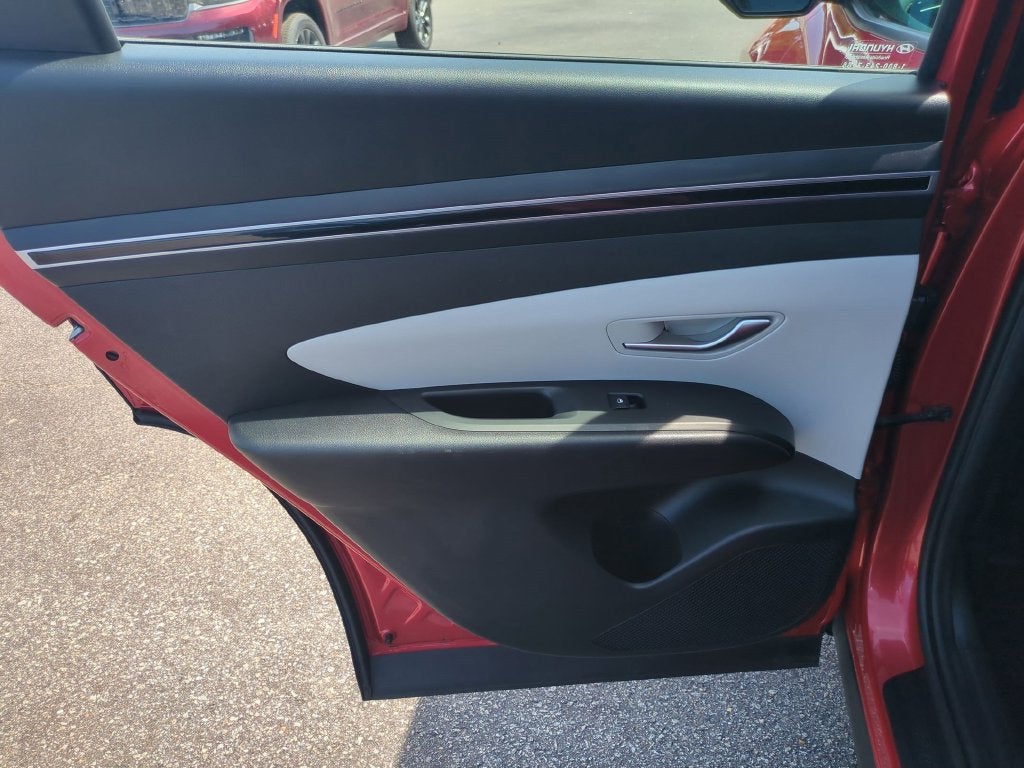 2023 Hyundai Tucson SE