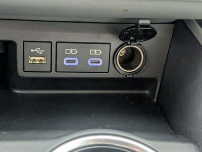 2023 Toyota Highlander Hybrid LE