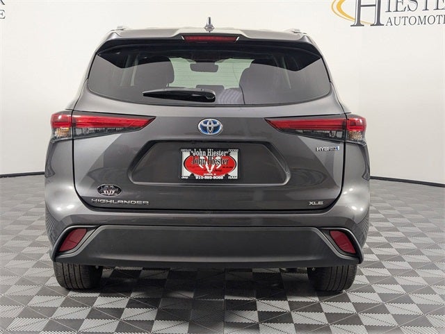 2023 Toyota Highlander Hybrid XLE