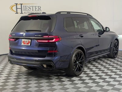 2024 BMW X7 xDrive40i