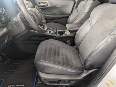 2024 Mitsubishi Outlander PHEV SE S-AWC