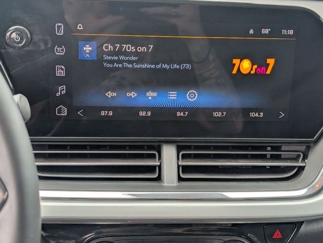 2025 Chevrolet Trax FWD LT
