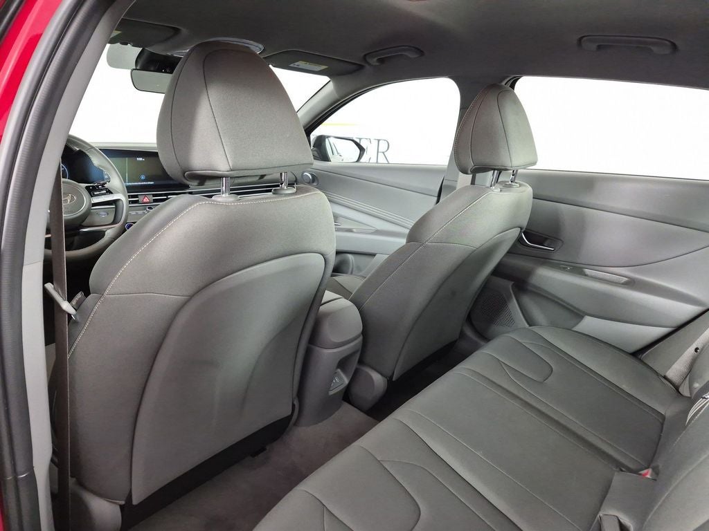 2025 Hyundai Elantra Hybrid SEL Sport