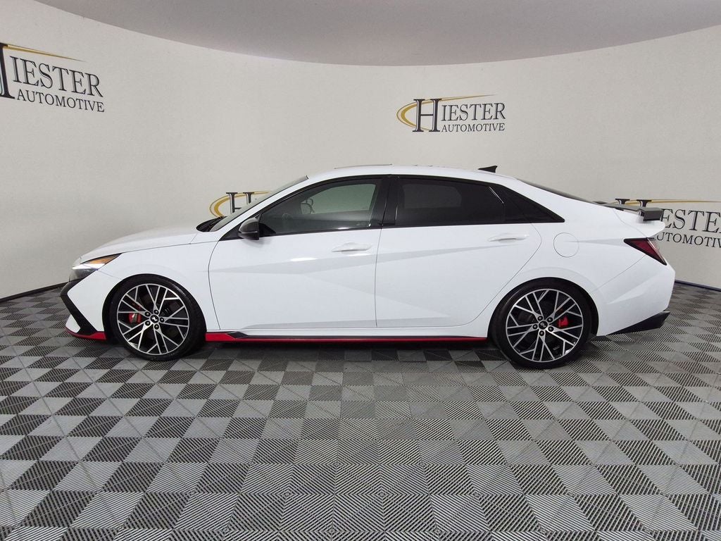 2022 Hyundai Elantra N Base