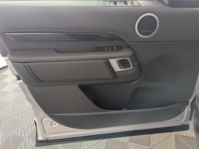 2023 Land Rover Discovery S