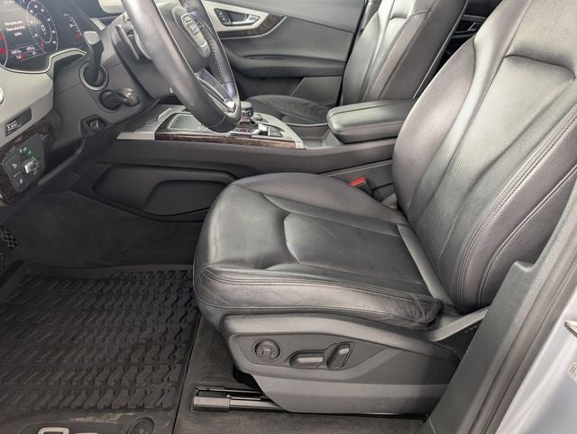 2019 Audi Q7 45 Premium Plus quattro
