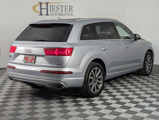 2019 Audi Q7 45 Premium Plus quattro
