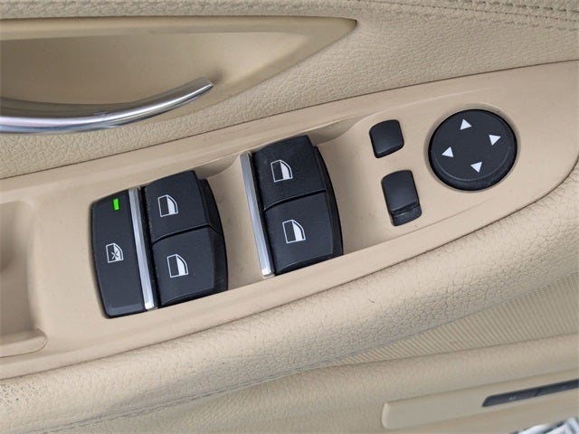 2014 BMW 5 Series 528i