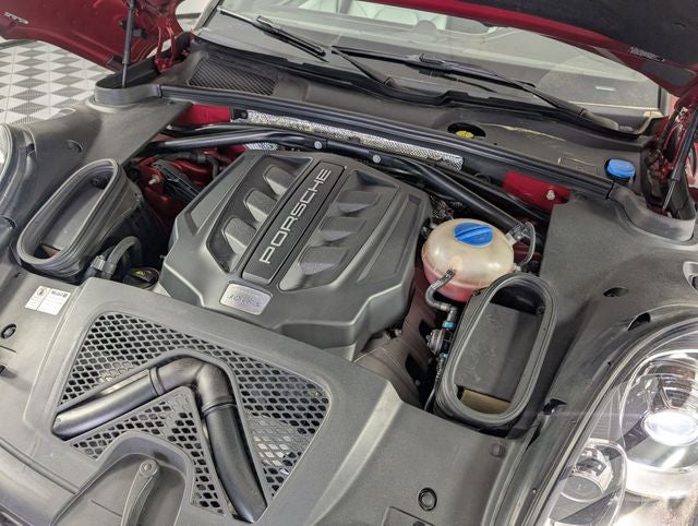 2016 Porsche Macan S