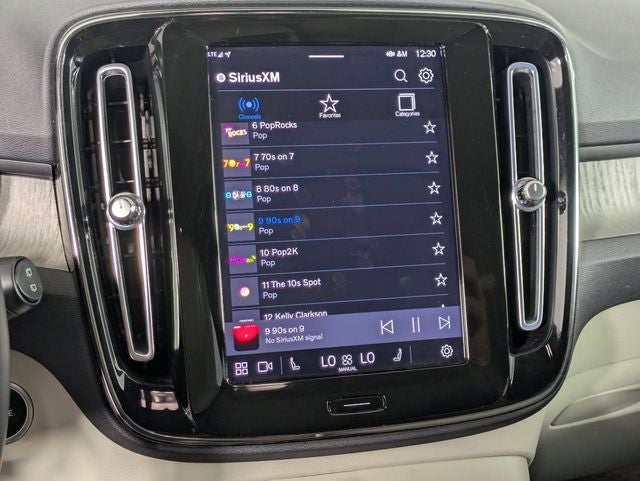 2023 Volvo XC40 Ultimate