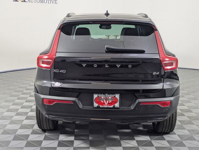 2023 Volvo XC40 Ultimate