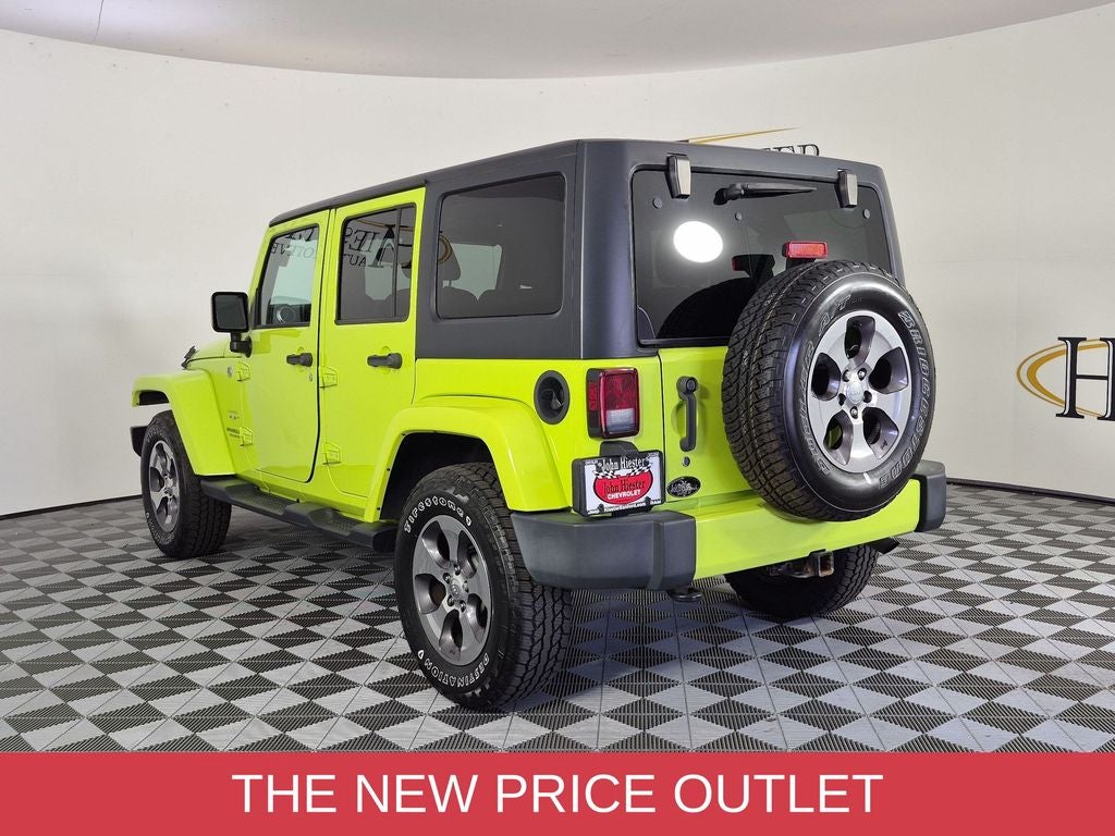 2016 Jeep Wrangler Unlimited Sahara