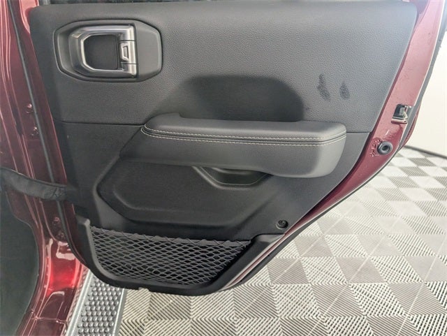 2022 Jeep Wrangler Base