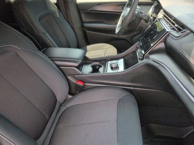 2025 Jeep Grand Cherokee Laredo X