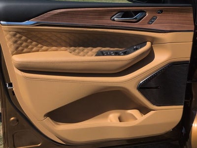 2026 Jeep Grand Cherokee Summit