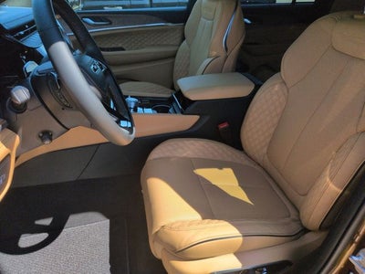 2026 Jeep Grand Cherokee Summit
