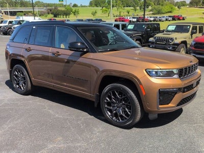 2026 Jeep Grand Cherokee Summit