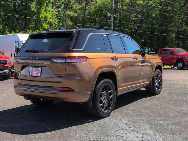 2026 Jeep Grand Cherokee Summit