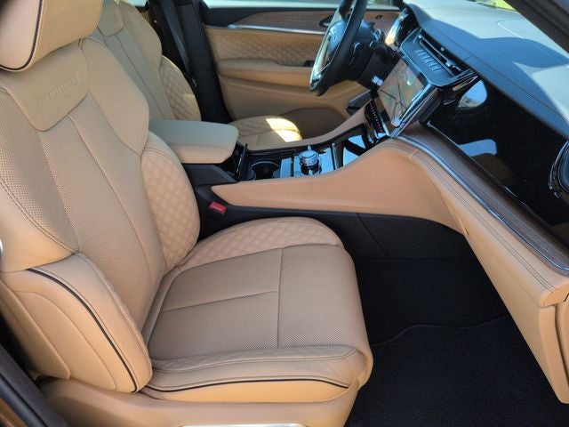 2026 Jeep Grand Cherokee Summit