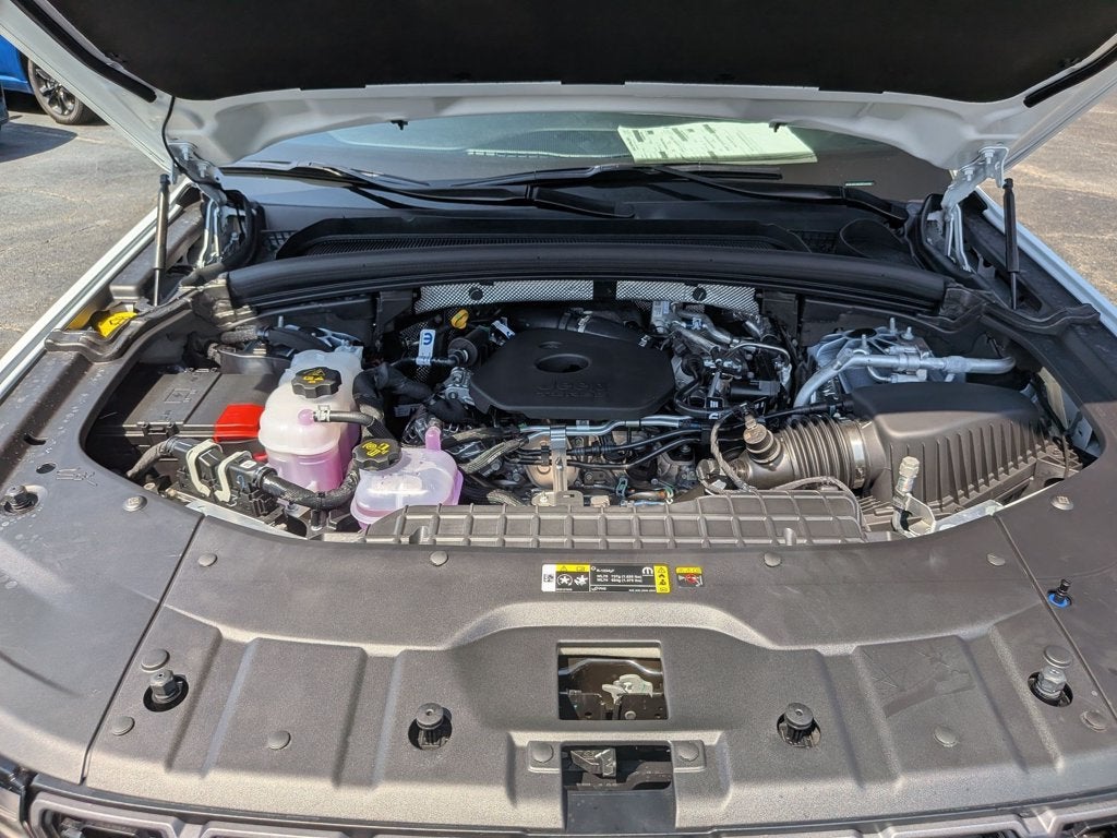 2027 Jeep Grand Cherokee L Laredo Altitude