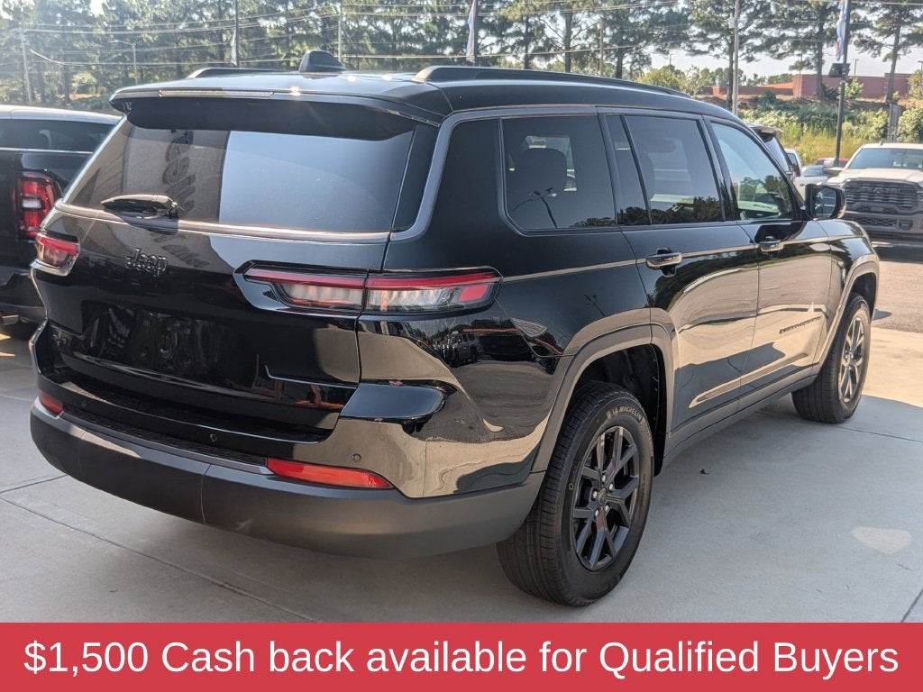 2027 Jeep Grand Cherokee L Laredo Altitude
