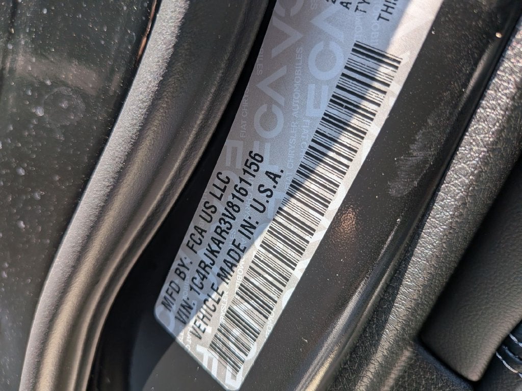 2027 Jeep Grand Cherokee L Laredo Altitude