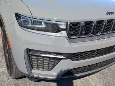 2027 Jeep Grand Cherokee L Laredo Altitude