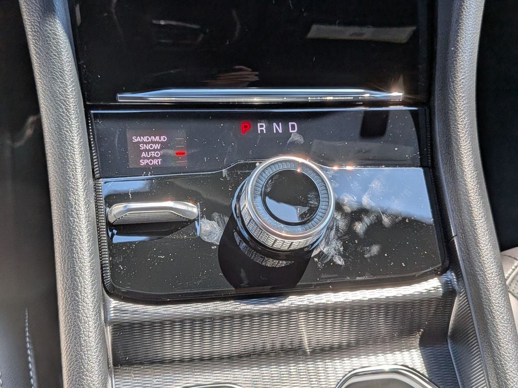 2027 Jeep Grand Cherokee L Laredo Altitude