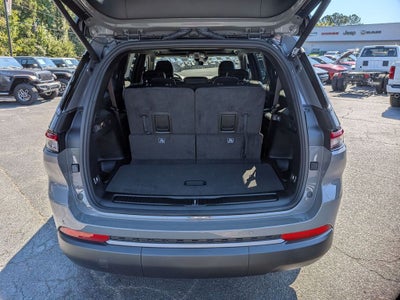 2027 Jeep Grand Cherokee L Laredo Altitude
