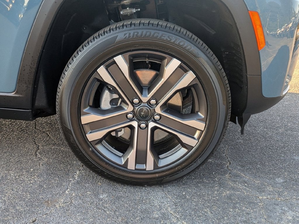2027 Jeep Grand Cherokee L Limited