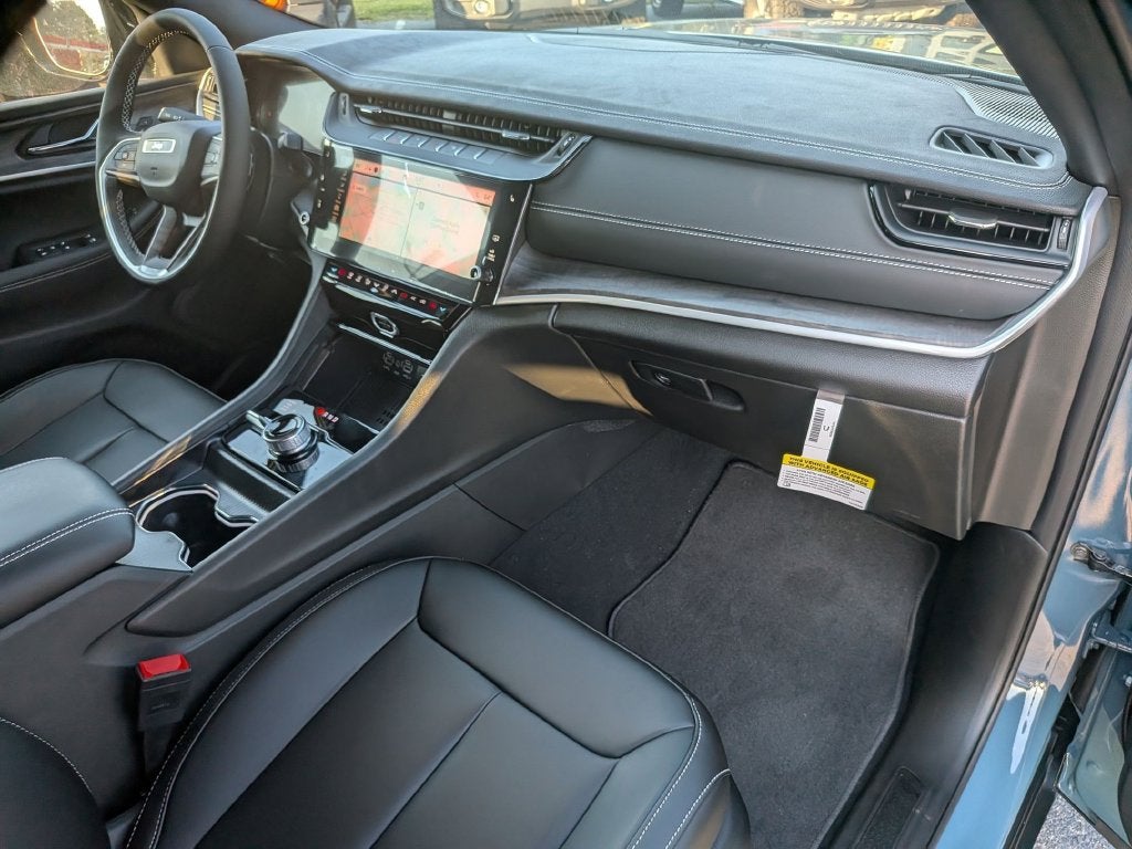 2027 Jeep Grand Cherokee L Limited
