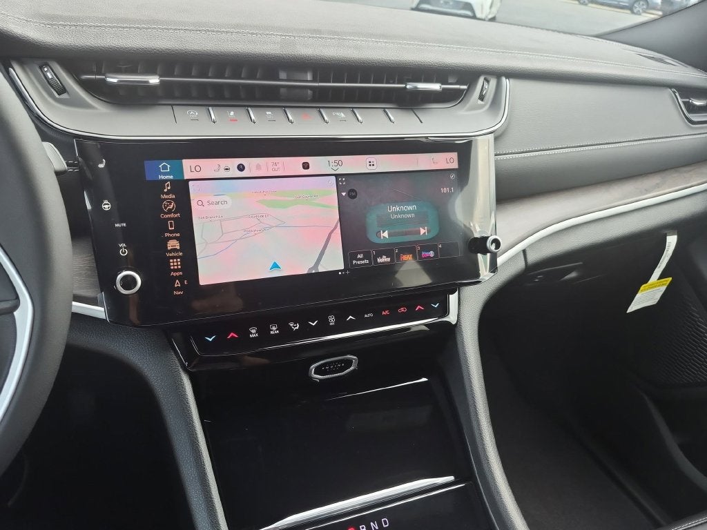 2027 Jeep Grand Cherokee L Limited