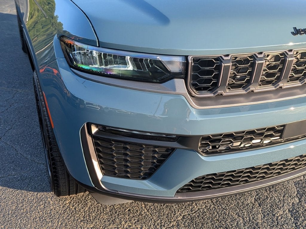 2027 Jeep Grand Cherokee L Limited