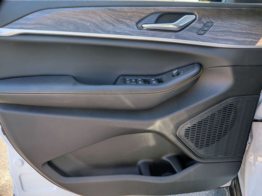 2026 Jeep Grand Cherokee L Base