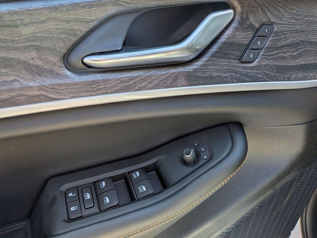 2026 Jeep Grand Cherokee L Base
